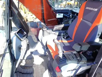 Used 2021 DOOSAN DX180 LC-5 Crawler Excavators Massachusetts US | Brookside Equipment Sales #1422138