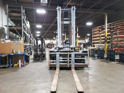 Used 2015 TAILIFT FD100P Internal Combustion Forklifts: Pneumatic Tire Pennsylvania US | National Lift Equipment #1382139