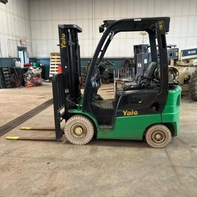 Used 2016 YALE GTP030VX Internal Combustion Forklifts: Pneumatic Tire Ontario CA | Leavitt Machinery #1443707