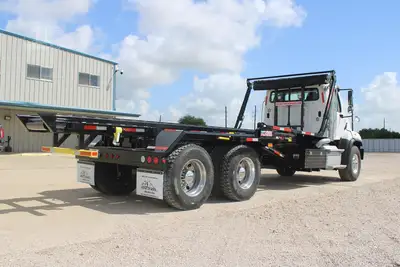 Used 2017 FREIGHTLINER 114SD Rolloff Trucks Texas US | Roll Off Truck World #1491773