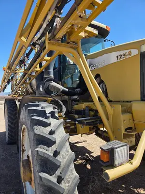 USED 2002 AG-CHEM ROGATOR 1254