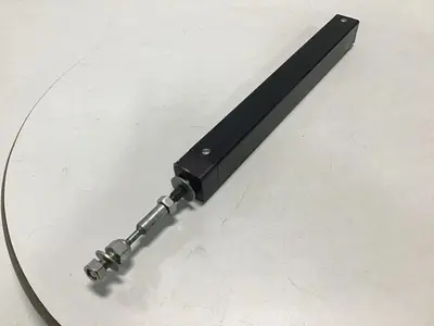 USED CINCINNATI MILACRON F5S105101