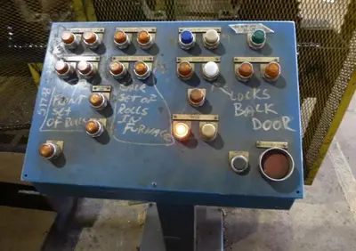 4,000 TON LAKE ERIE DOUBLE ACTION HYDRAULIC PRESS. STOCK # 2001020