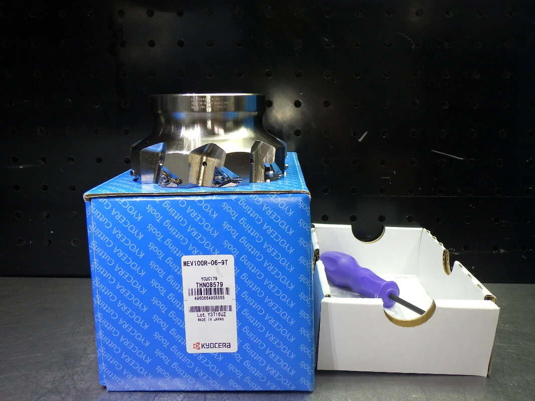 Kyocera 100mm Coolant Thru Facemill 1.25" Arbor MEV100R-06-9T (LOC3493B)