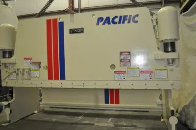 USED 1969 PACIFIC 300-16
