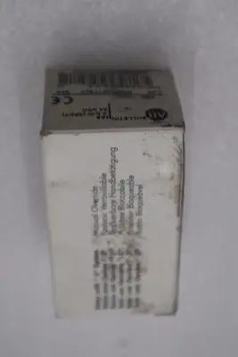 LOT OF 2 - NEW Allen Bradley 700-HA33Z24-3-4 Series D STOCK H329A