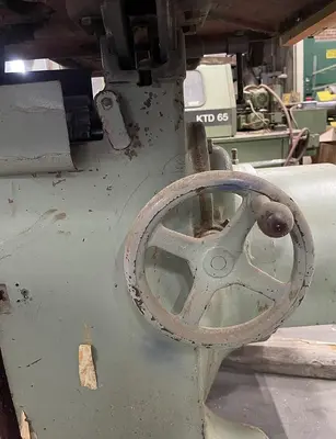Used _UNKNOWN_ _UNKNOWN_ Woodworking Vertical Band Saws North Carolina US | Pruitt Machinery #1357905