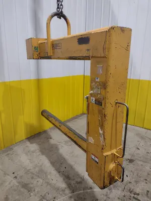 USED CALDWELL 81P-4-50 PAPER ROLL LIFTERCAPACITY 8,000 LBS