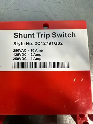 Eaton 2C12791G02 Shunt Trip Switch 10A (7.3.3)