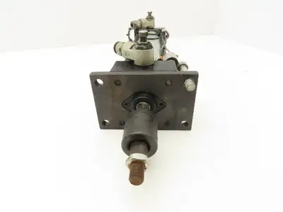 Numatics F1EQM-08A1D-AAA2 Pneumatic Air Cylinder 2.5" Bore x 8" Stroke 5/8" Rod