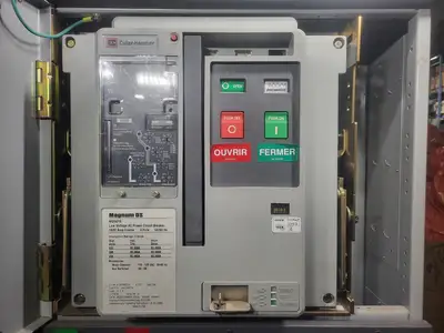Low Voltage PDC / Switchgear Section, (2) 4000A, (5) 1200A, (1) 800A Magnum DS Breakers, 600V 3PH