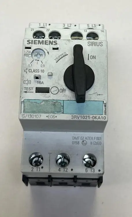 Used SIEMENS 3RV1021-0KA10 Starters | Surplus Asset Holdings #1204844