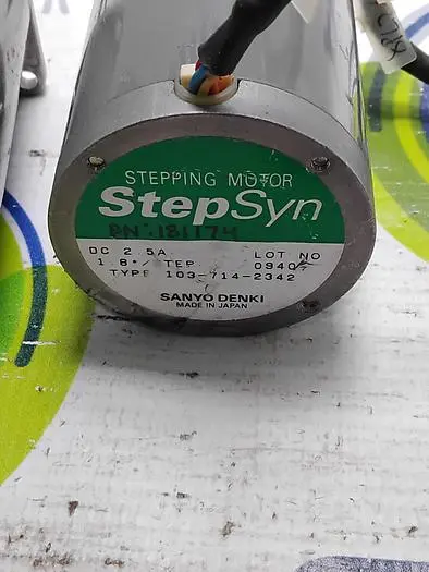 SANYO DENKI STEPSYN 103-714-2342 STEPPING MOTOR
