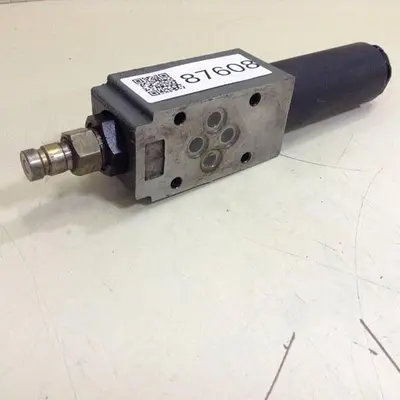 USED REXROTH ZDR6DP242150YM12