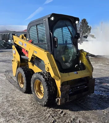 2022 CAT 232D3 skid loader | Iron Listing (1)