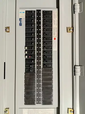 Used 2006 EATON POW-R-LINE 1A Switchgears British Columbia CA | Lenmark #1428047