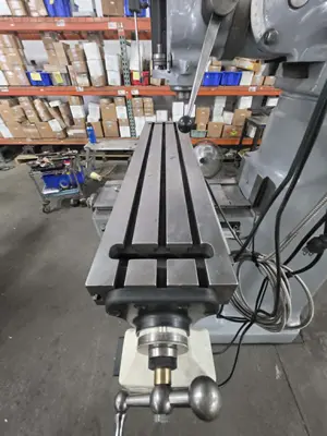 Used BRIDGEPORT SERIES 1 1 1/2 HP Vertical Mills Kentucky US | Aucto #1315626