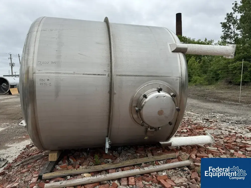 NEW Apache Stainless 4,700 Gal Apache Receiver Tank, 316 S/S