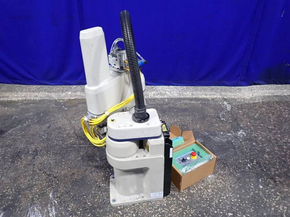 Used OMRON ADEPT ECOBRA 600 Robots Ohio US | HGR 24 #729736