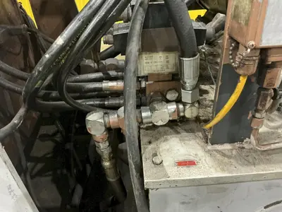 30,000 LBS X 36" PERFECTO COIL FEED LINE, COIL REEL UNCOILER & STRAIGHTENER: YOBRO #24871