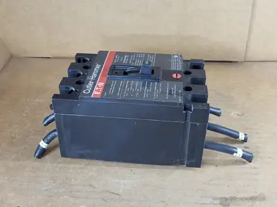 Used EATON CUTLER-HAMMER FS360100A Switchgears British Columbia CA | Lenmark #409361