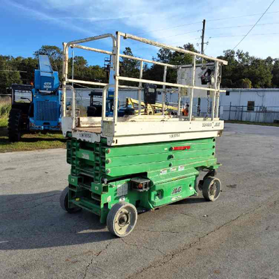 USED 2017 JLG 3246ES