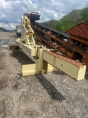 USED AVON ENGINEERING LIFTING TONG