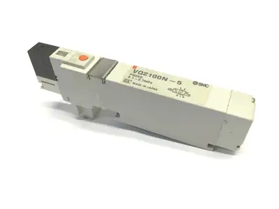 Used SMC PNEUMATIC COMPRESSED AIR SOLENOID VALVE 5 PORT Solenoid Valves Michigan US | Maverick Industrial Sales #1096005