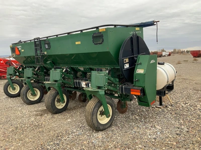 Used _UNKNOWN_ _UNKNOWN_ Planters Idaho US | Tri-Steel Manufacturing #1557166