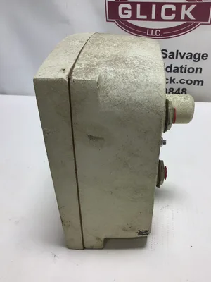 Wallace & Tiernan 5221M42008XXIDI26SX Varea-Meter Pneumatic Transmitter