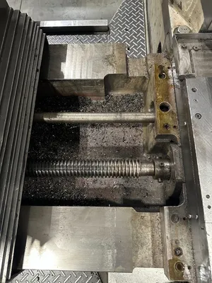 1979 TOSHIBA BT-10BR1PD Horizontal Boring Mill | Machine Tool Emporium (10)