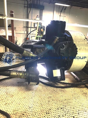 Cincinnati Milacron E90 Blow molder