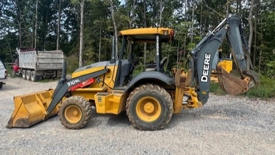 USED 2017 Deere 310SL