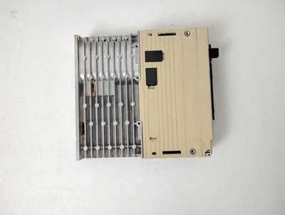 USED YASKAWA SGDV-2R8A11A