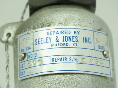 Dresser 1993C-1 Consolidated Safety Relief Valve 1.5"& 1"NPT 300PSI
