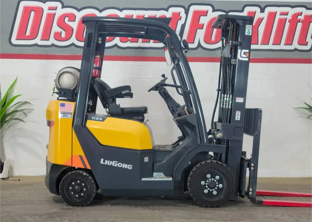 USED 2023 LG-FORKLIFT CLG2025G-C