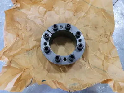 2-3/8" x 90 mm Locking Assembly/Keyless Bushing 1061