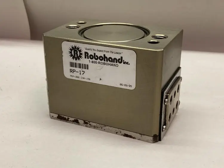 Used ROBOHAND RP-17 Robot Parts Ohio US | Surplus Asset Holdings #1365932