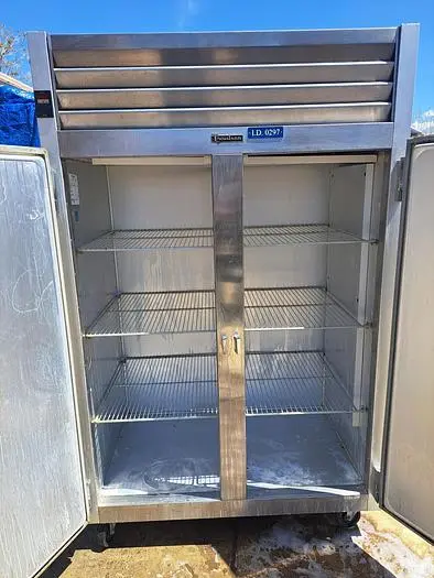 Used TRAULSEN G22010 Freezers California US | Machinery & Equipment #138941