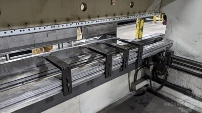 USED LVD STRIPPIT PPED-135/30