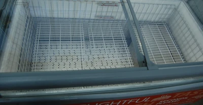 142-0715 AHT Ibiza 145 NAM Sliding Door Self Contained Ice Cream Freezer