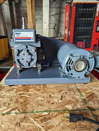 Used 2021 WELCH S55JXMPF-6788 Vacuum Pumps Washington US | Ruder Equipment #477094