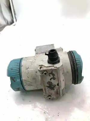 Siemens 7MF4234-1FA10-1NC6-7 Absolute Pressure Transmitter/Sensor 145PSI