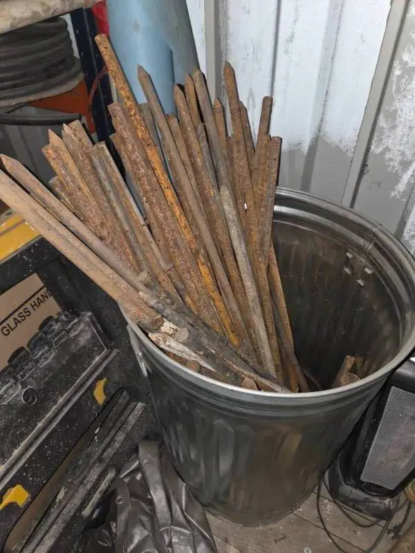 Metal Stakes