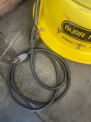 BURR KING VIBRA KING 150 Vibratory Machines | PM Machines (4)