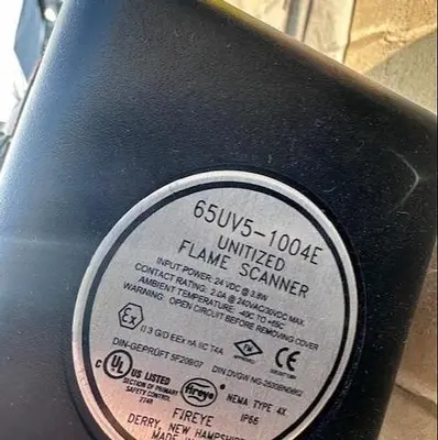 NEW FIREYE 65UV5