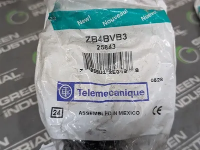 Lot of 10 Telemecanique ZB4BVB3 Green LED Lamp Modules New NIB
