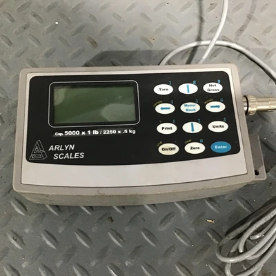 Arlyn Stainless Steel Floor Scale Capacity 5000 x 1lb/2250 x .5kg w/Digital Display