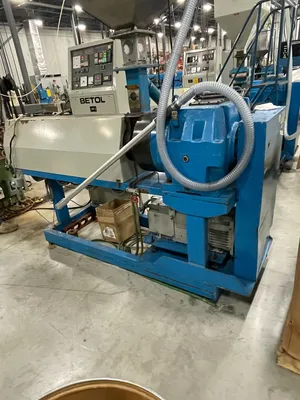 BETOL BC60 Screw and Barrel Extruder | INJECTION DEPOT GROUP (3)