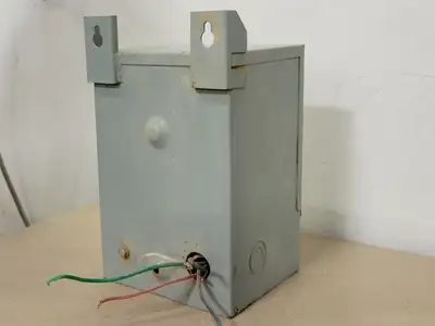 USED HAMMOND POWER SOLUTIONS INC. C1F003LES